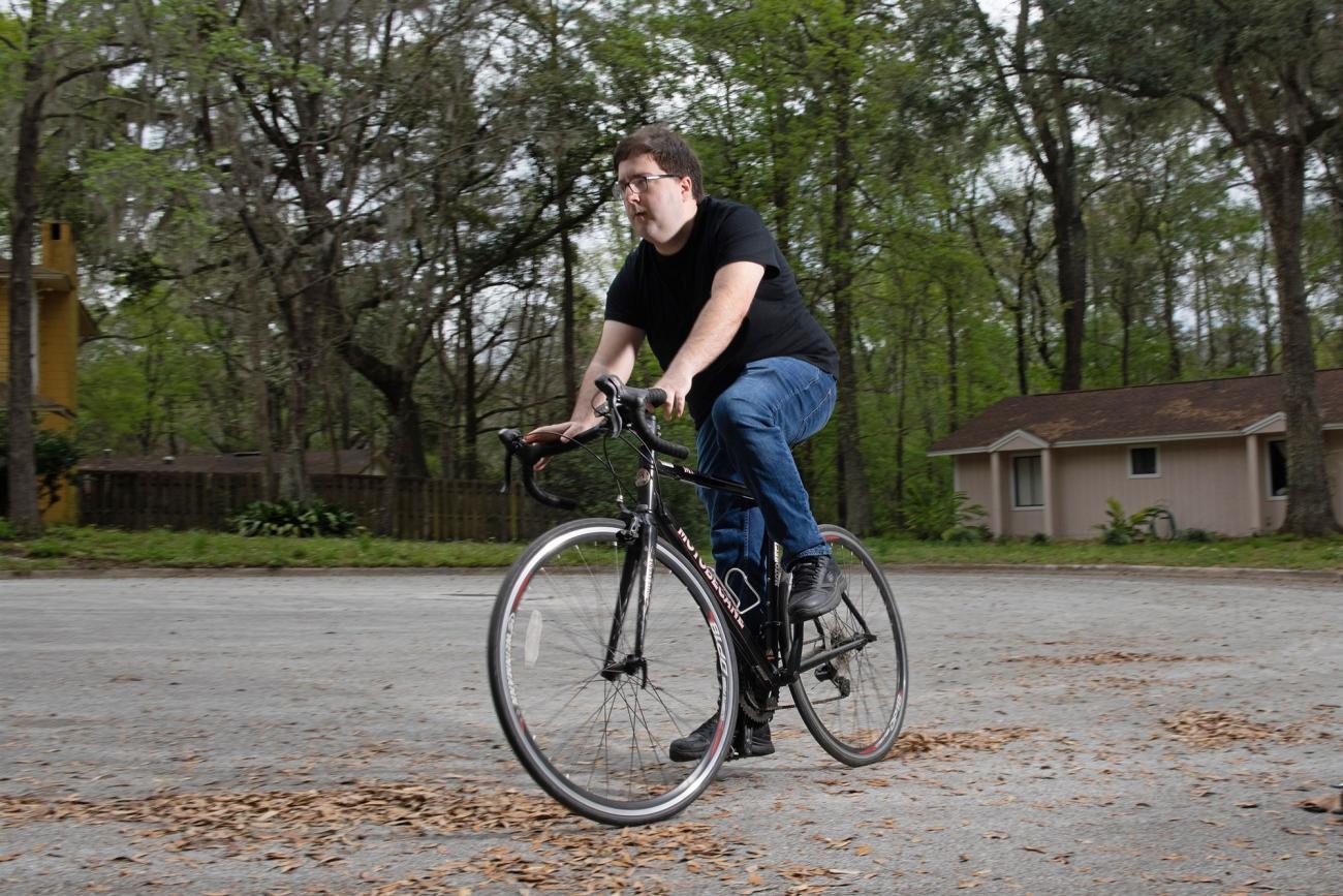 Берегите себя и свои геоданные: геосервис Google сделал велосипедиста подозреваемым в ограблении