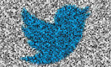 «Твиттер» покажет дополнительную информацию о местах и товарах