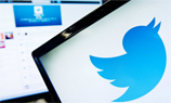 «Твиттер» позволил прикреплять посты к странице профиля в мобильны клиентах